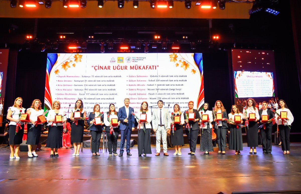 “Çinar Uğur Mükafatı” təqdim olundu — şəkil 1